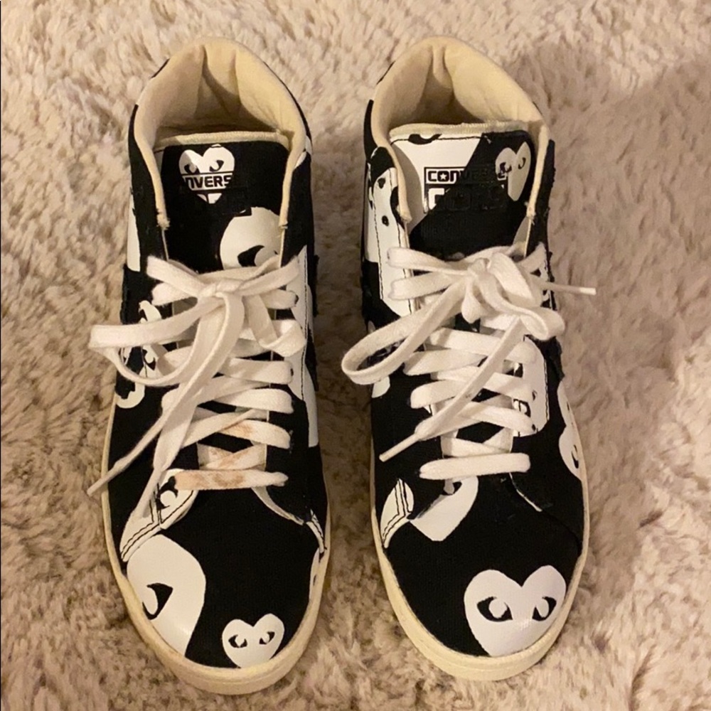 CDG x Converse Chuck